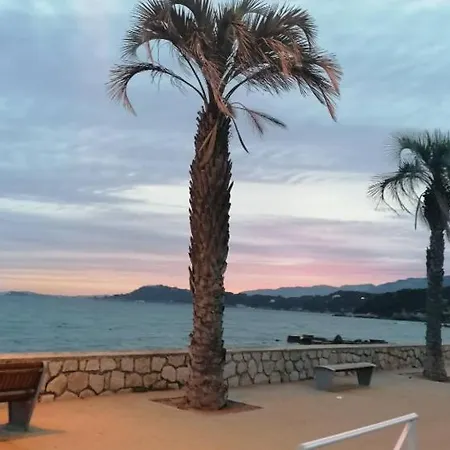 La En Face , 2 Clim Parking Сasa de vacaciones *